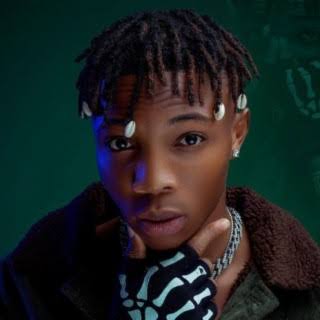 Dj Ayo - Santa Tell me x mad over you