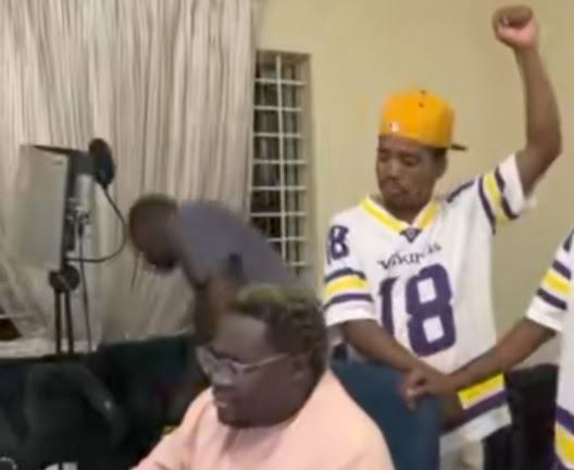 Jozzia - Into his gate