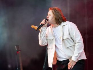 Lewis Capaldi - Love The Hell Out Of You