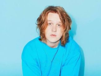 Lewis Capaldi - Burning
