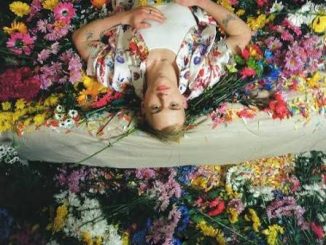 Zaak Ray - Love Me When I'm Hard To Love